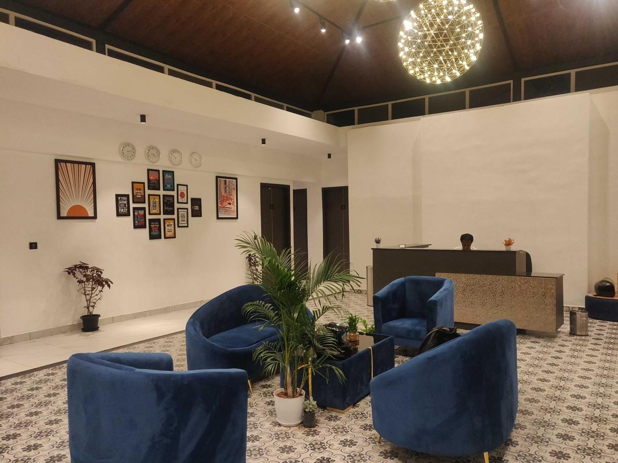 Super Townhouse Shivamogga Formerly Karthik Bhavan Exterior foto